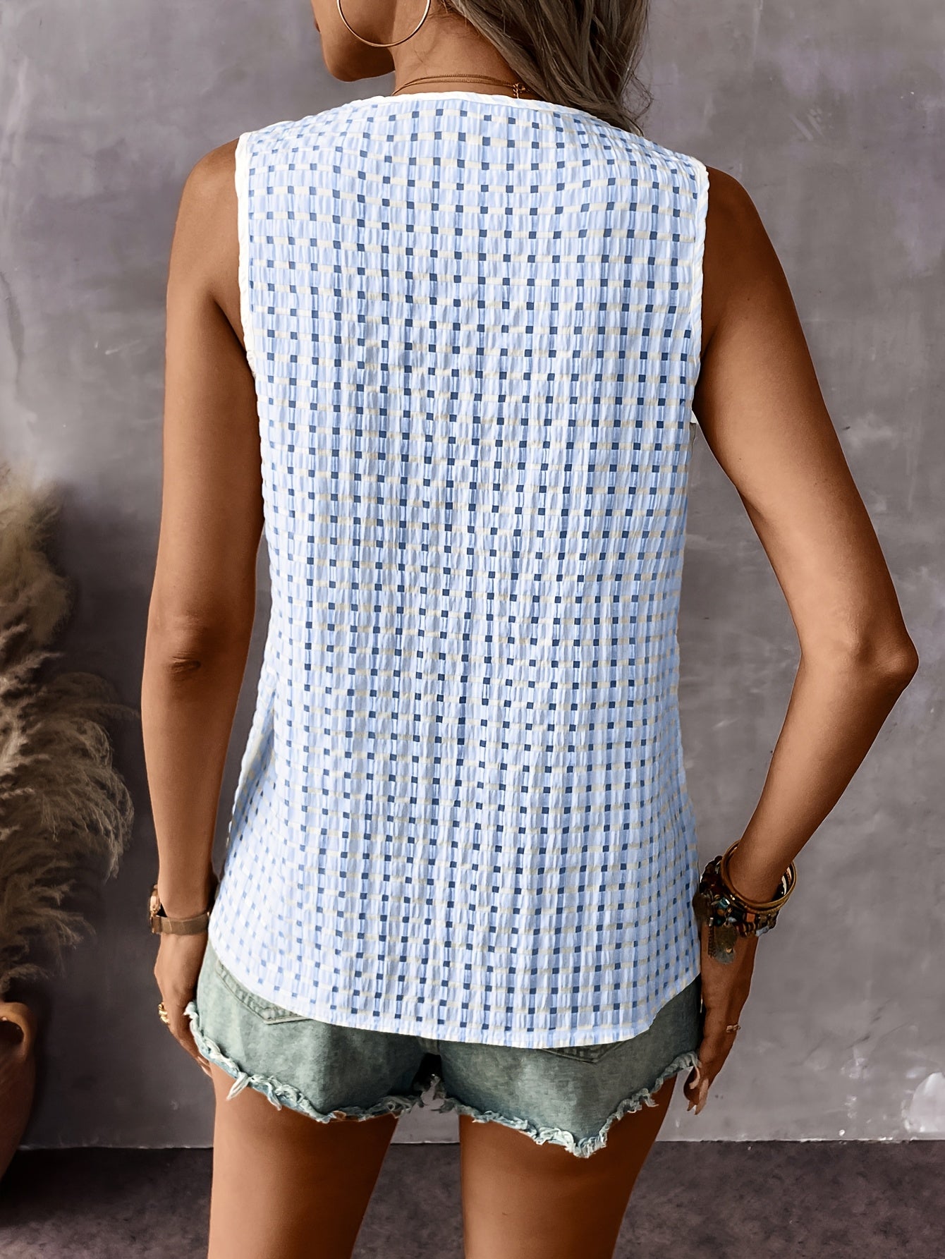 Summer Simple Casual Women's Sleeveless Vest Fashionable Summer Wear