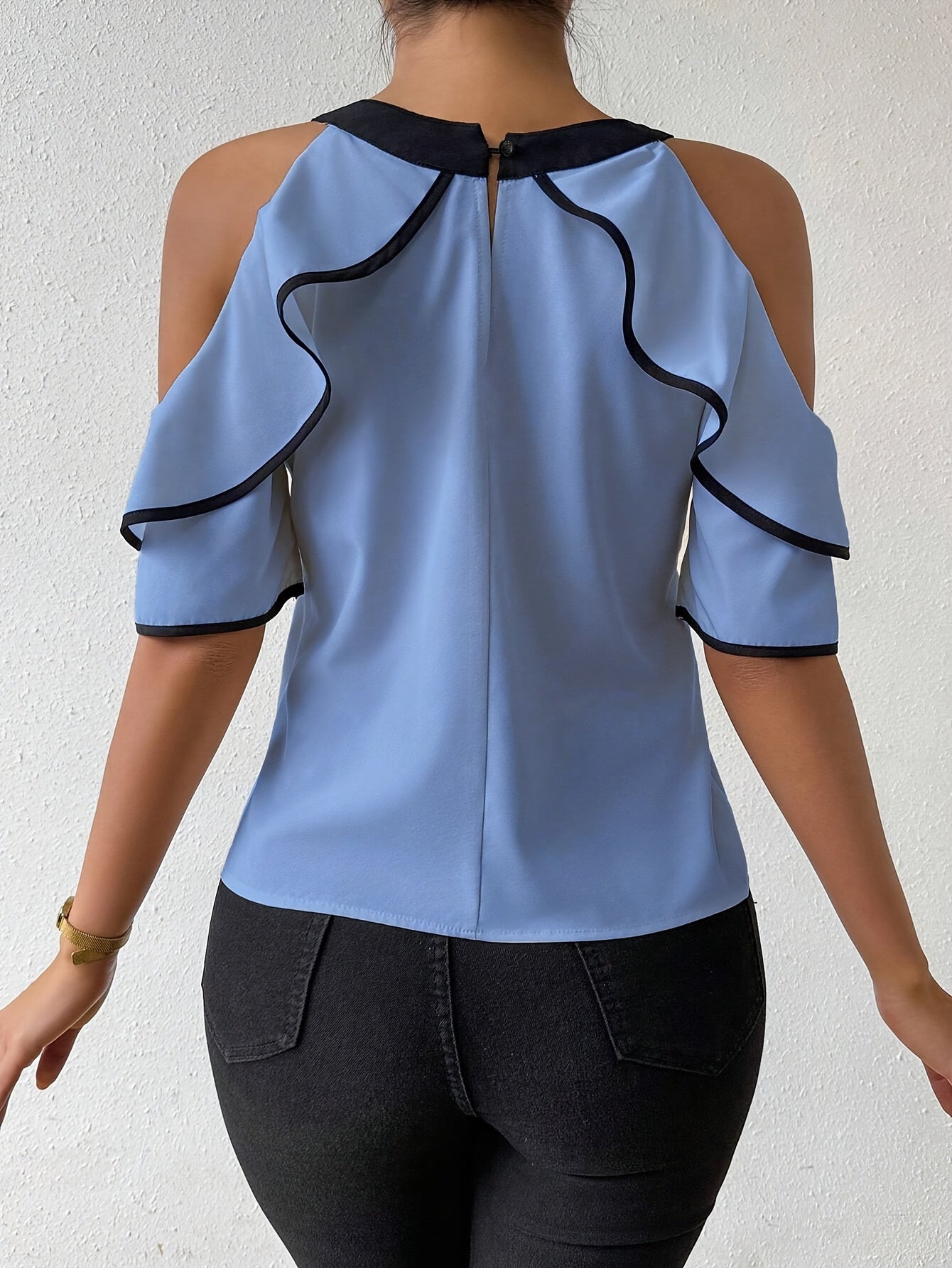 Elegant Off-Shoulder Bowknot Blouse with Ruffle Detail - Blue & Black, Short Sleeve, Crew Neck, Perfect for Spring\u002FSummer, Women'S Fashion Top|Elegant Offshoulder|Bowknot Detailing