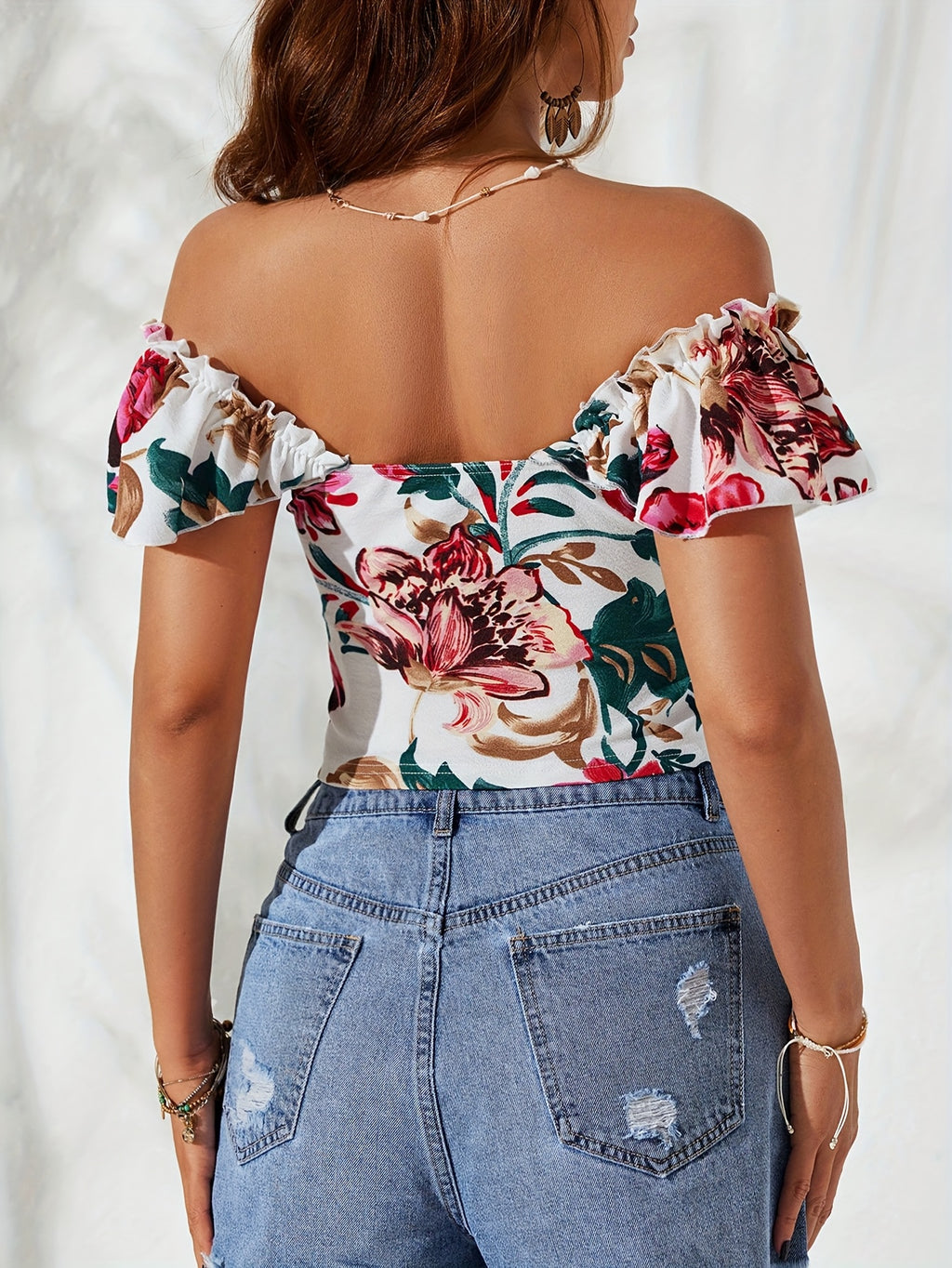 Women'S Off-Shoulder Floral Print Crop Top with Ruffles - Elegant Summer T-Shirt, Short Sleeve, Sleeveless Top|Floral Pattern Top|Ruffle Detail Top