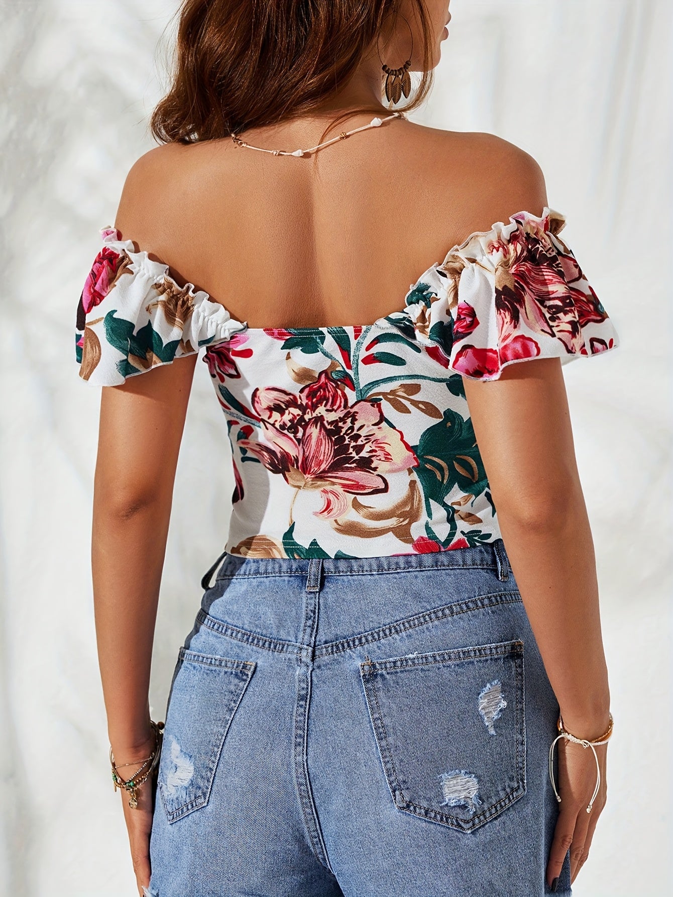 Women'S Off-Shoulder Floral Print Crop Top with Ruffles - Elegant Summer T-Shirt, Short Sleeve, Sleeveless Top|Floral Pattern Top|Ruffle Detail Top