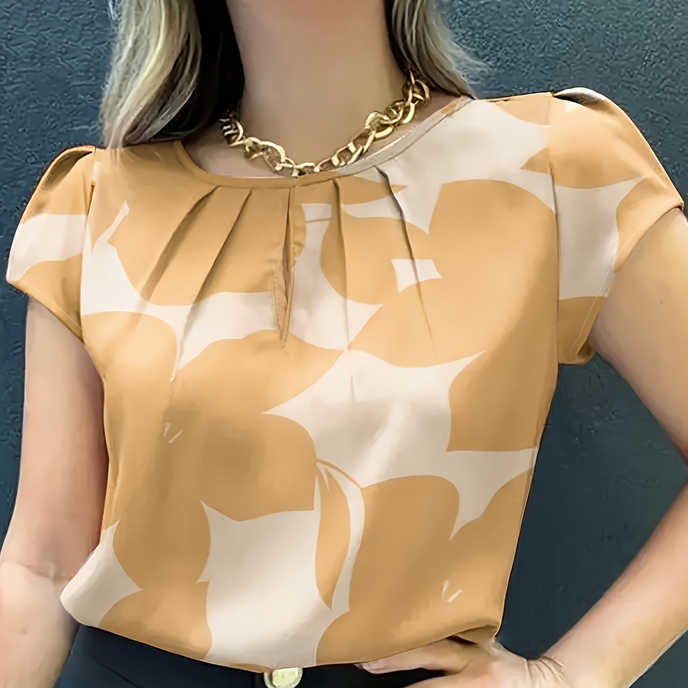 Women'S Casual Floral Print Ruched Bust Crew Neck Short Sleeve Polyester Blouse Top